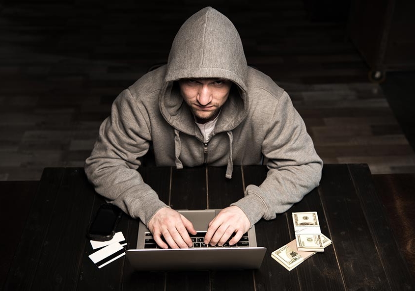 reato frode informatica